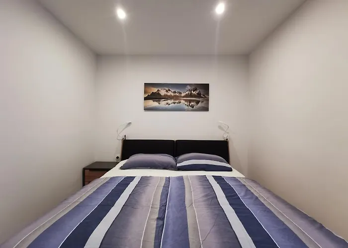 Una Apartment
