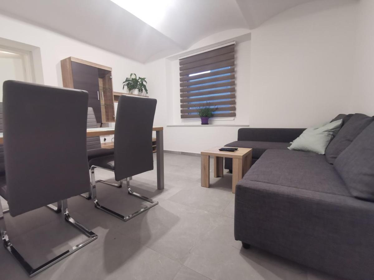 Una Apartment *